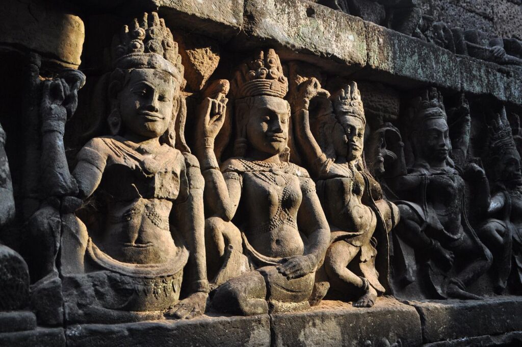  https://diginamad24.in/angkor-wat-cambodia-a-timeless-wonder-of-the-world/ 